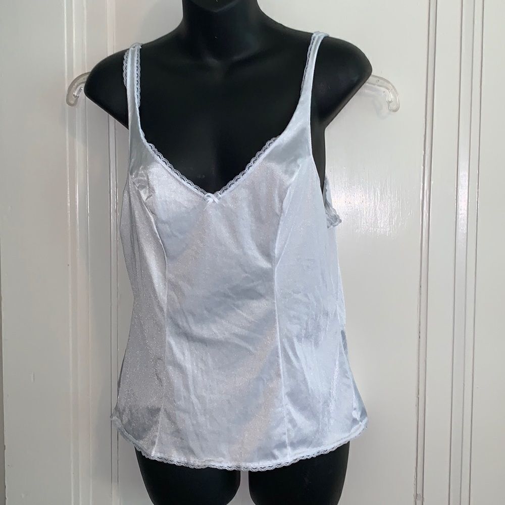 ‎Vanity Fair white nylon camisole